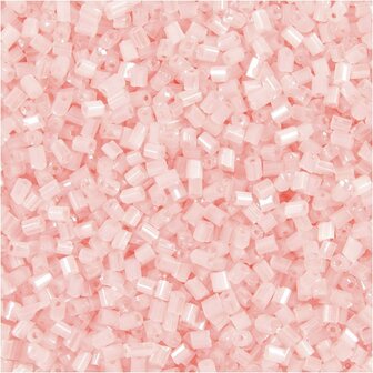 Rocailles 2-cut, transparant roze, d 1,7 mm, afm 15/0 , gatgrootte 0,5 mm, 500 gr/ 1 zak