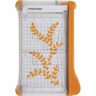 Fiskars Guillotine Papiersnijder A5, A6, A7 - Hefboomsnijder - Papiersnijmachine - Hand Snijmachine Papier - Snijhulp Knutselen - Foto Snijder - Scrapbooking