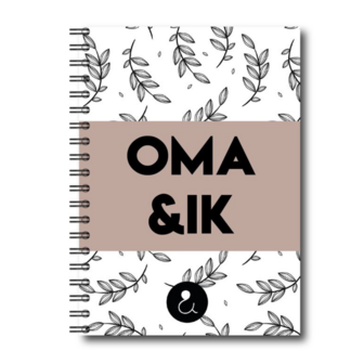 Studio Ins &amp; Outs &ndash; Invulboek Oma &amp; ik &ndash; Herinneringen Boek voor Oma en Haar Kleinkind &ndash; Cadeau voor Oma &amp;
