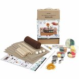 Mijn Eigen Speeltuin - Creatief Knutselpakket voor Kinderen - DIY Speelset met Foam Clay, Vilt & Karton - Bouw Je Eigen Tuin, Bloemen & Hekwerk - Complete Hobbyset - 1 Set