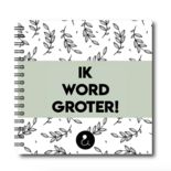 Studio Ins & Outs - Invulboek 4-12 jaar - Ik word groter - Groen - Herinneringsboek Invulboek Kind - Kinder dagboek - Groen - Botanisch - 21x21cm - 80 Invul en foto pagina's