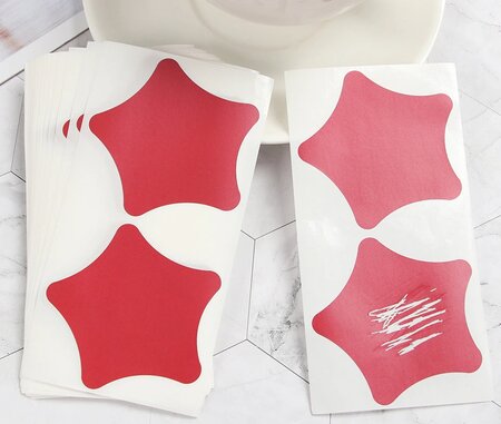 Krasstickers - Rode Pentagram - Kraskaarten Maken - Zelf Krasplaatjes Maken - DIY Kraskaarten - Waardebon Kraskaarten - Persoonlijke Kraskaarten - Krasbon Maken - DIY Waardebonnen - Cadeaubon Kraslaag